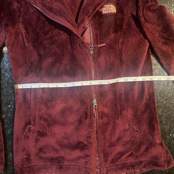 North Face fuzzy stand up collar jacket, extra small. - Picture 2 of 4